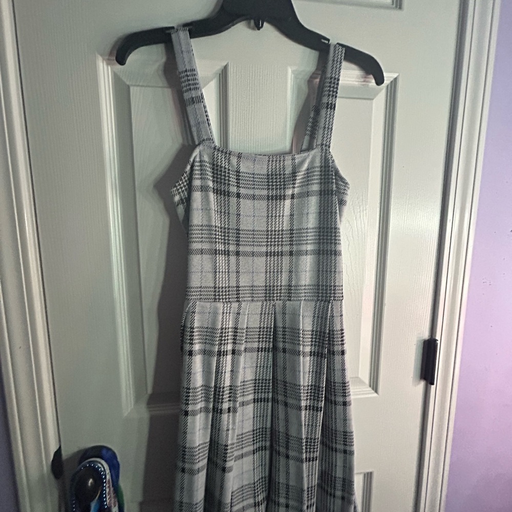 Gray Plaid Sleeveless Dress